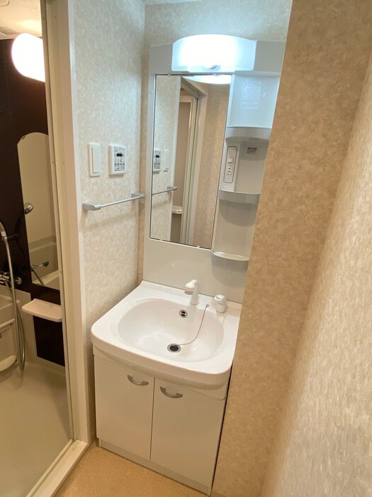 物件内観写真10　(洗面)