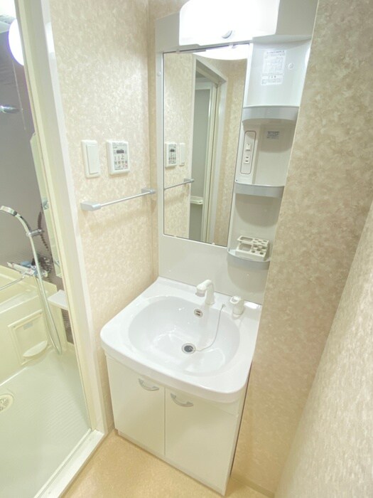 物件内観写真10　(洗面)