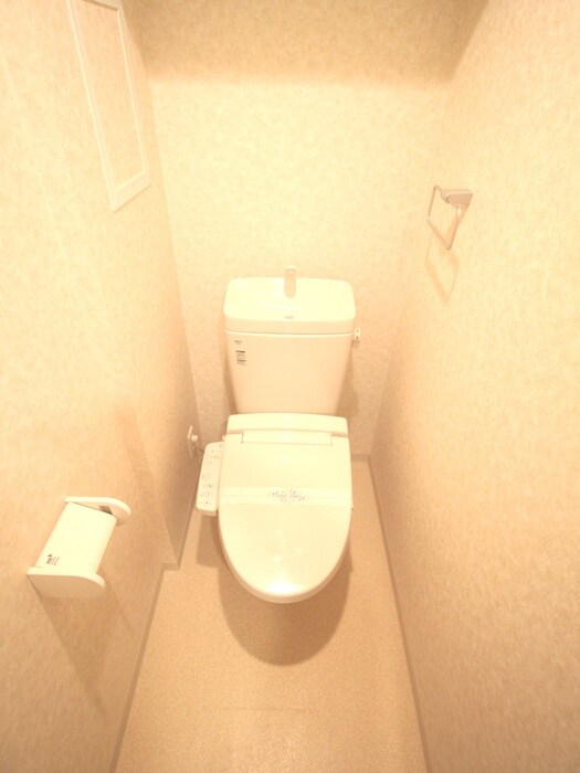 物件内観写真11　(トイレ)