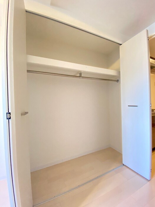 物件内観写真12　(収納)