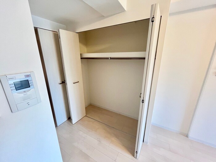 物件内観写真12　(収納)