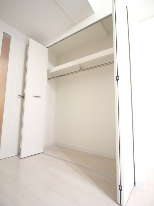 物件内観写真13　(収納)