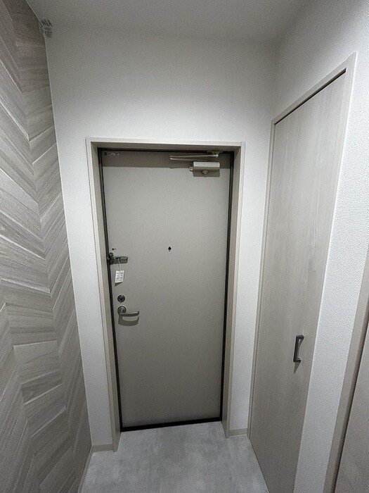 物件内観写真20　(玄関)