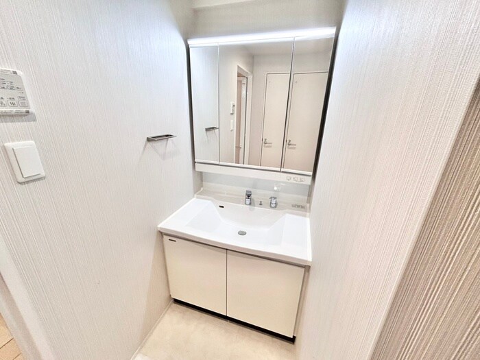 物件内観写真10　(洗面)