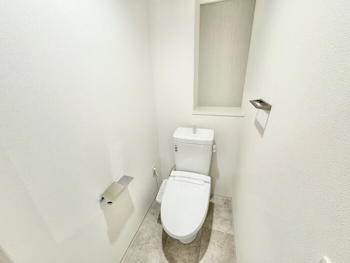 物件内観写真11　(トイレ)