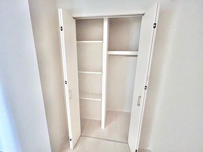 物件内観写真18　(収納)