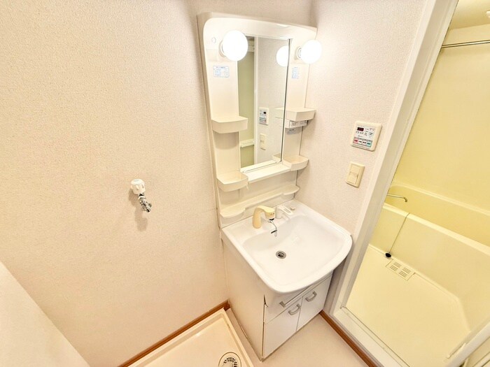 物件内観写真13　(洗面)