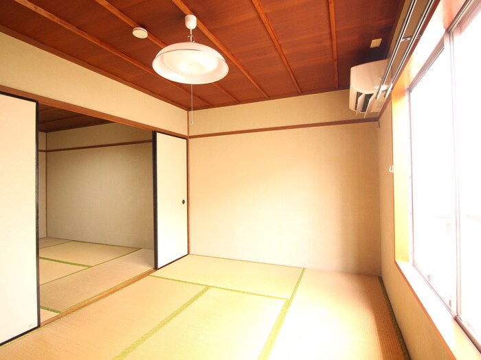 物件内観写真8　(居室)