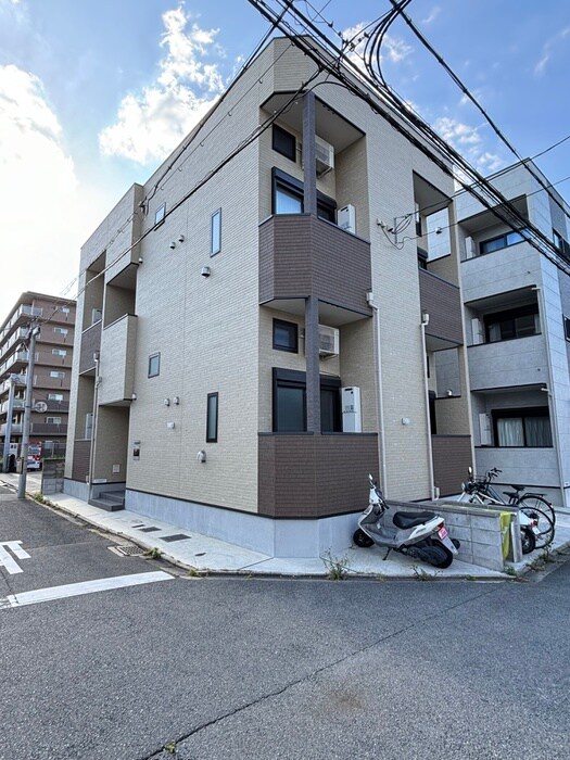 物件外観写真1　(外観写真)