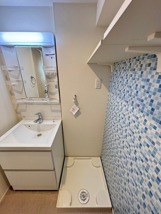 物件内観写真18　(洗濯機置場)