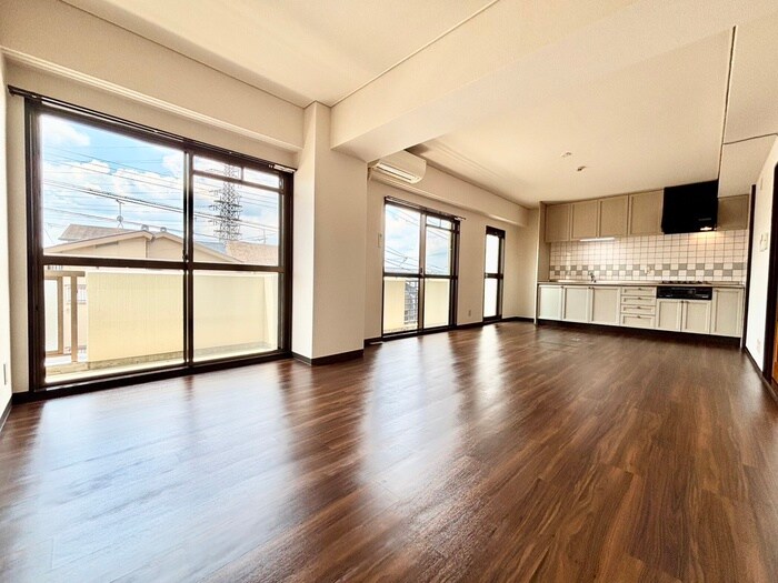 物件内観写真8　(居室)