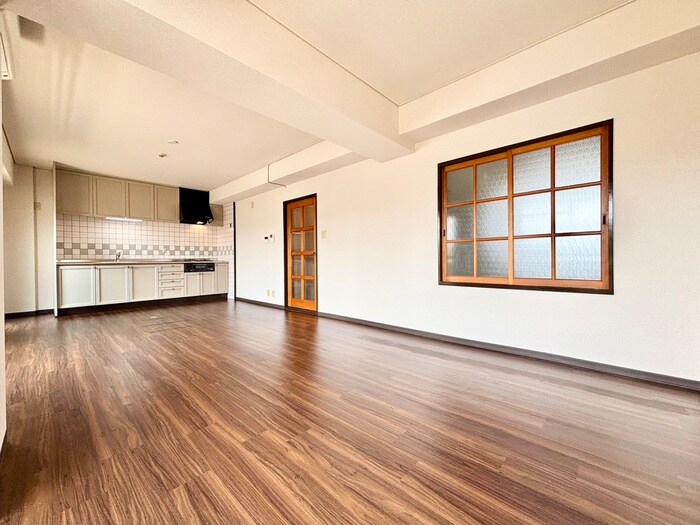 物件内観写真9　(居室)