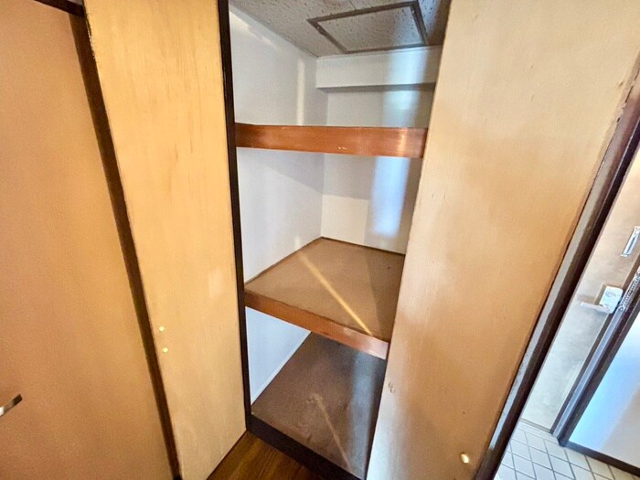 物件内観写真20　(収納)