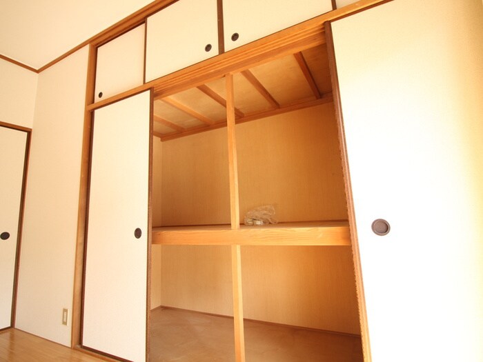 物件内観写真11　(収納)