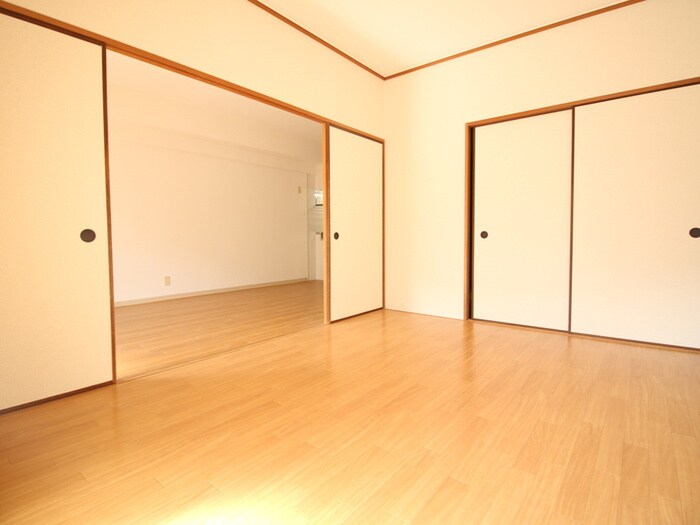 物件内観写真16　(居室)