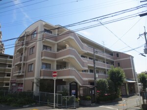 ラルゴ久宝寺外観写真