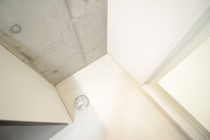 物件内観写真14　(洗濯機置場)