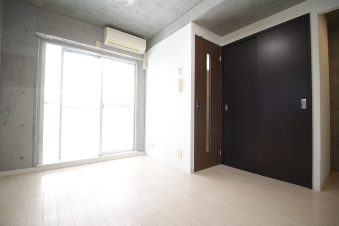 物件内観写真18　(居室)