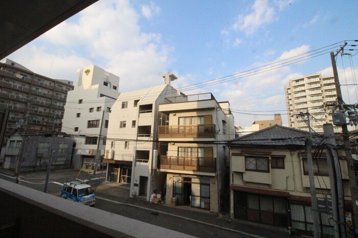 物件内観写真22　(室内からの展望)