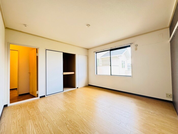 物件内観写真7　(居室)