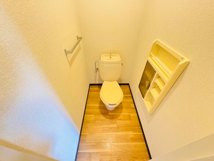 物件内観写真11　(トイレ)