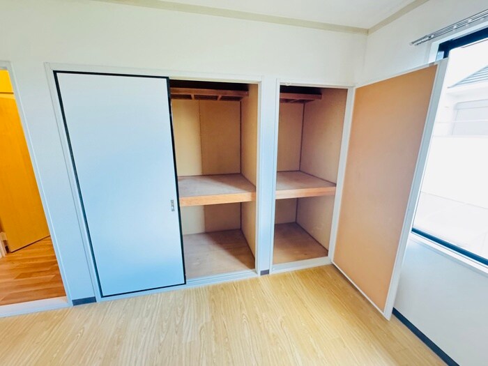 物件内観写真13　(収納)