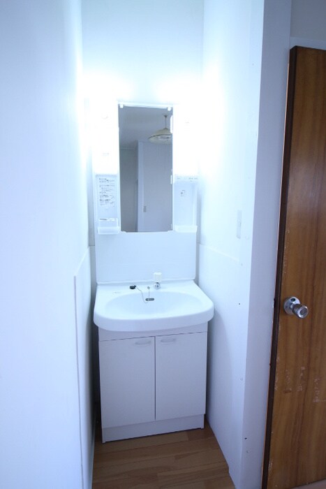 物件内観写真12　(洗面)