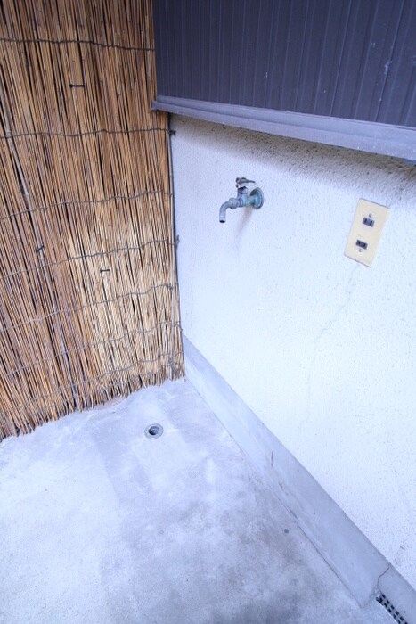 物件内観写真21　(洗濯機置場)