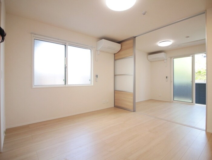 物件内観写真22　(居室)