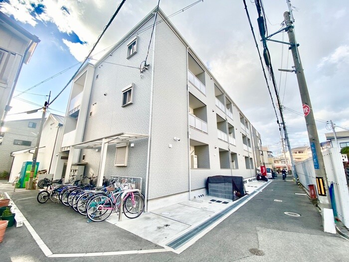 物件外観写真1　(外観写真)