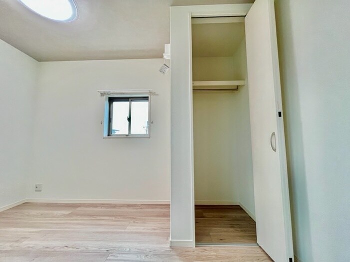 物件内観写真11　(収納)