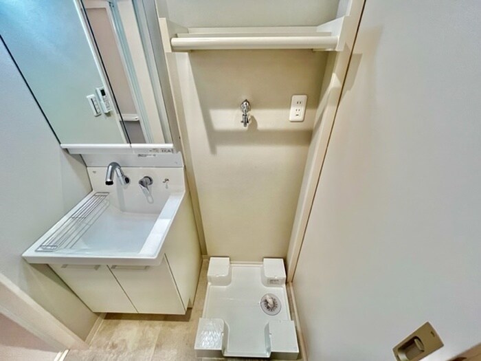 物件内観写真19　(洗濯機置場)