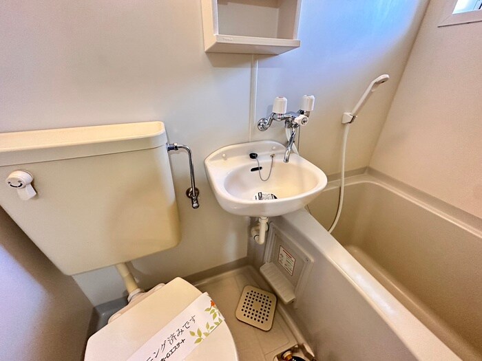 物件内観写真14　(洗面)