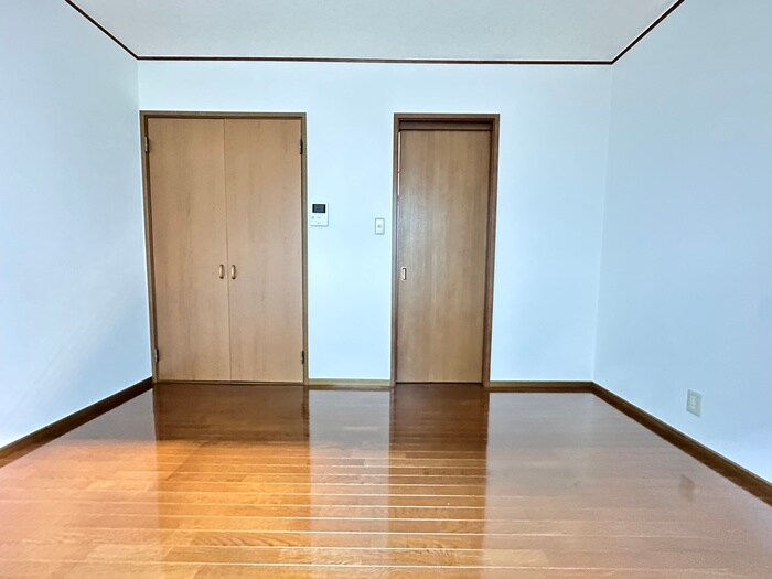 物件内観写真22　(居室)