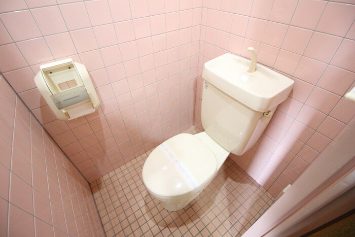 物件内観写真14　(トイレ)