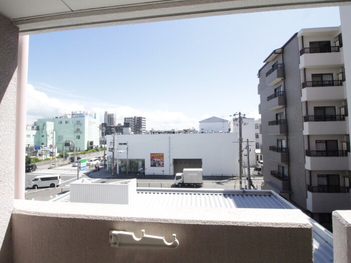 物件内観写真21　(室内からの展望)