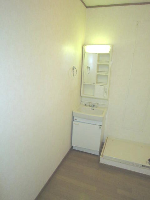 物件内観写真10　(洗面)