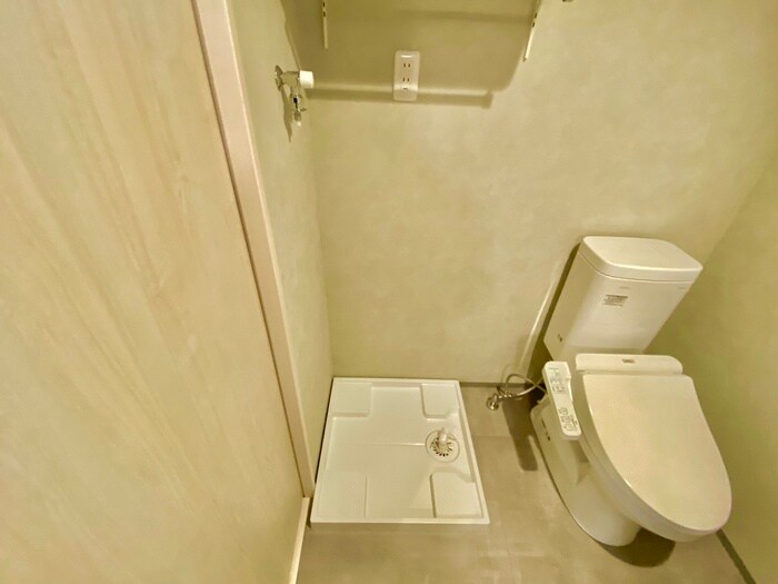 物件内観写真15　(洗濯機置場)