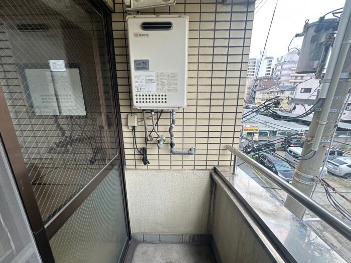 物件内観写真22　(洗濯機置場)