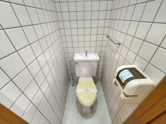 物件内観写真15　(トイレ)