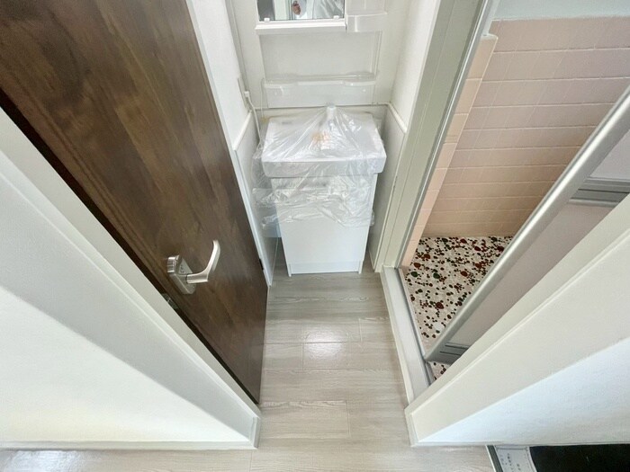 物件内観写真13　(居室)