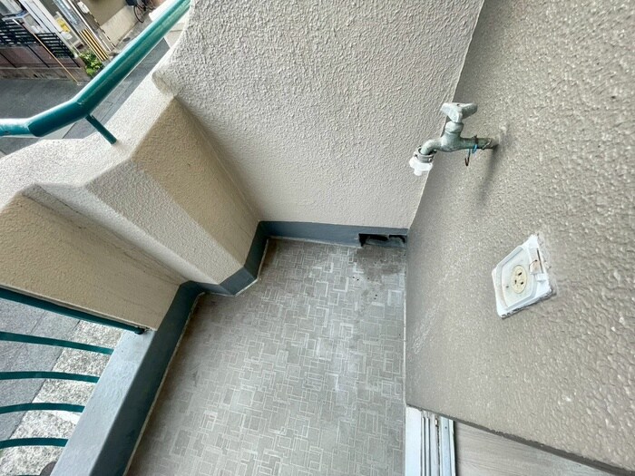 物件内観写真14　(洗濯機置場)