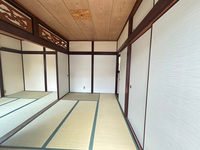 物件内観写真10　(居室)