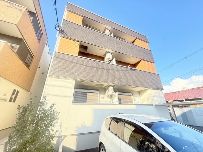 物件外観写真1　(外観写真)