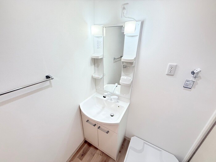 物件内観写真10　(洗面)