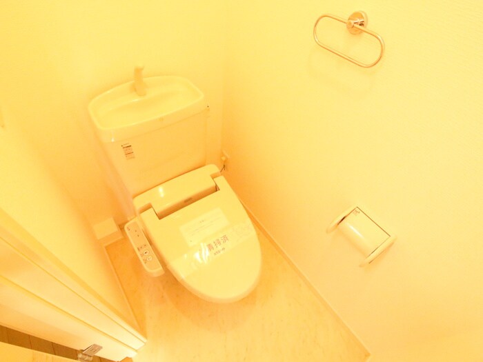 物件内観写真13　(トイレ)