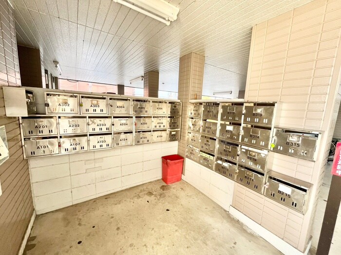 物件外観写真6　(建物設備)