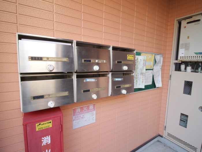 物件外観写真4　(建物設備)