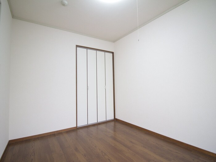 物件内観写真12　(居室)