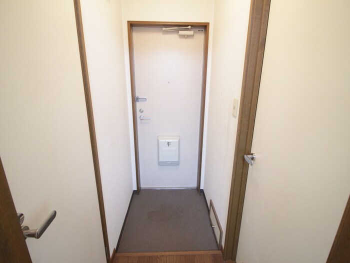 物件内観写真20　(玄関)